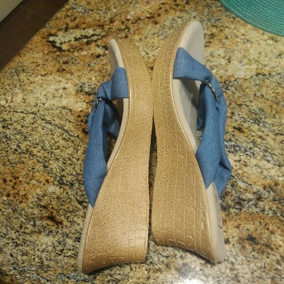 Women's Shoes US 11 Island Slipper Suade Thong Wedge Sandals Blue Fabric Slide - Picture 6 of 11